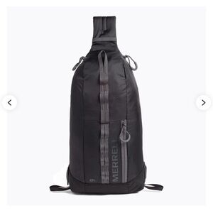 Merrell Crest 8L Sling bag Black with grey accents